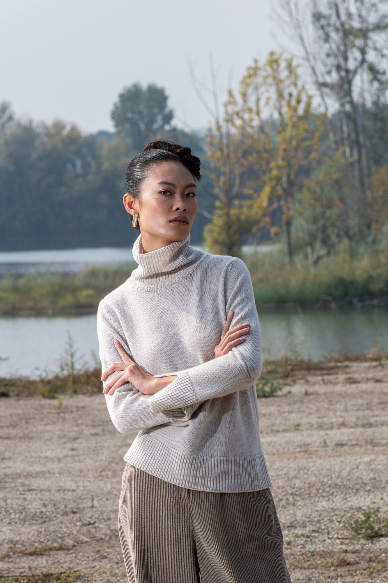 HIGH NECK "BON TON"